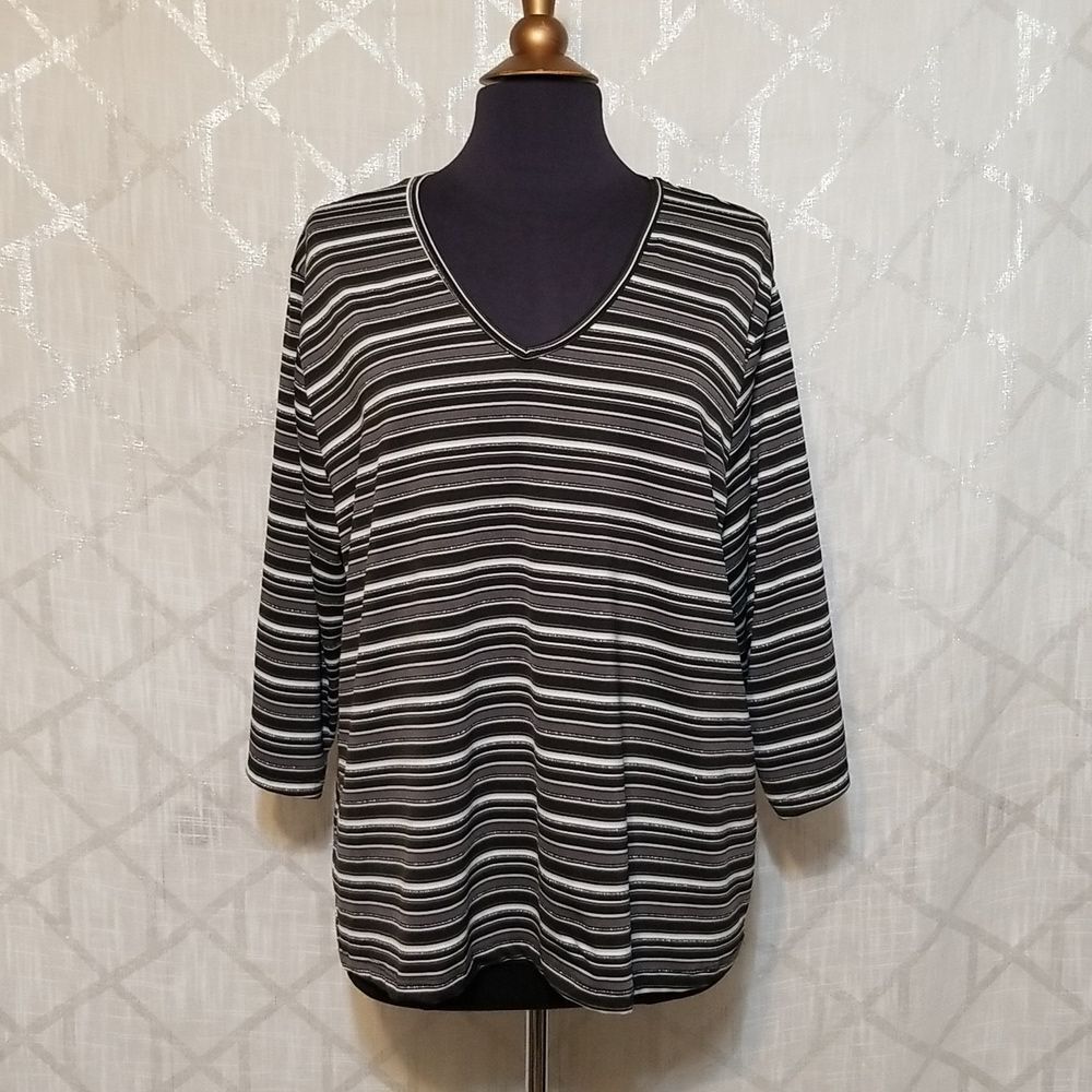 Lane Bryant Top Womens Size 22/24 Black White Stretch Casual Stretch Classic